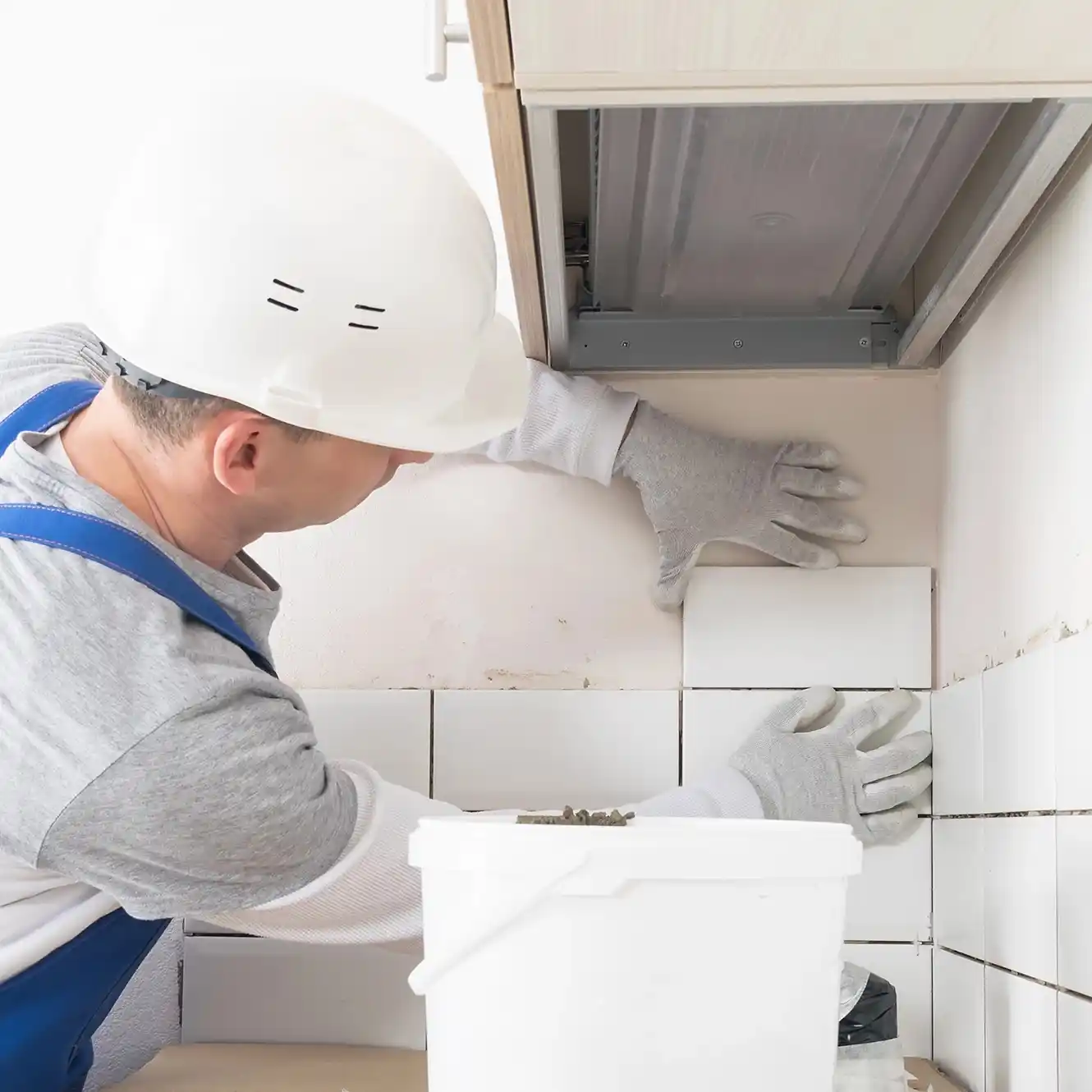 Tile Installation – Professional Kitchen Tile Installation Services Tile Installation – Stylish and Durable Kitchen Tile Flooring